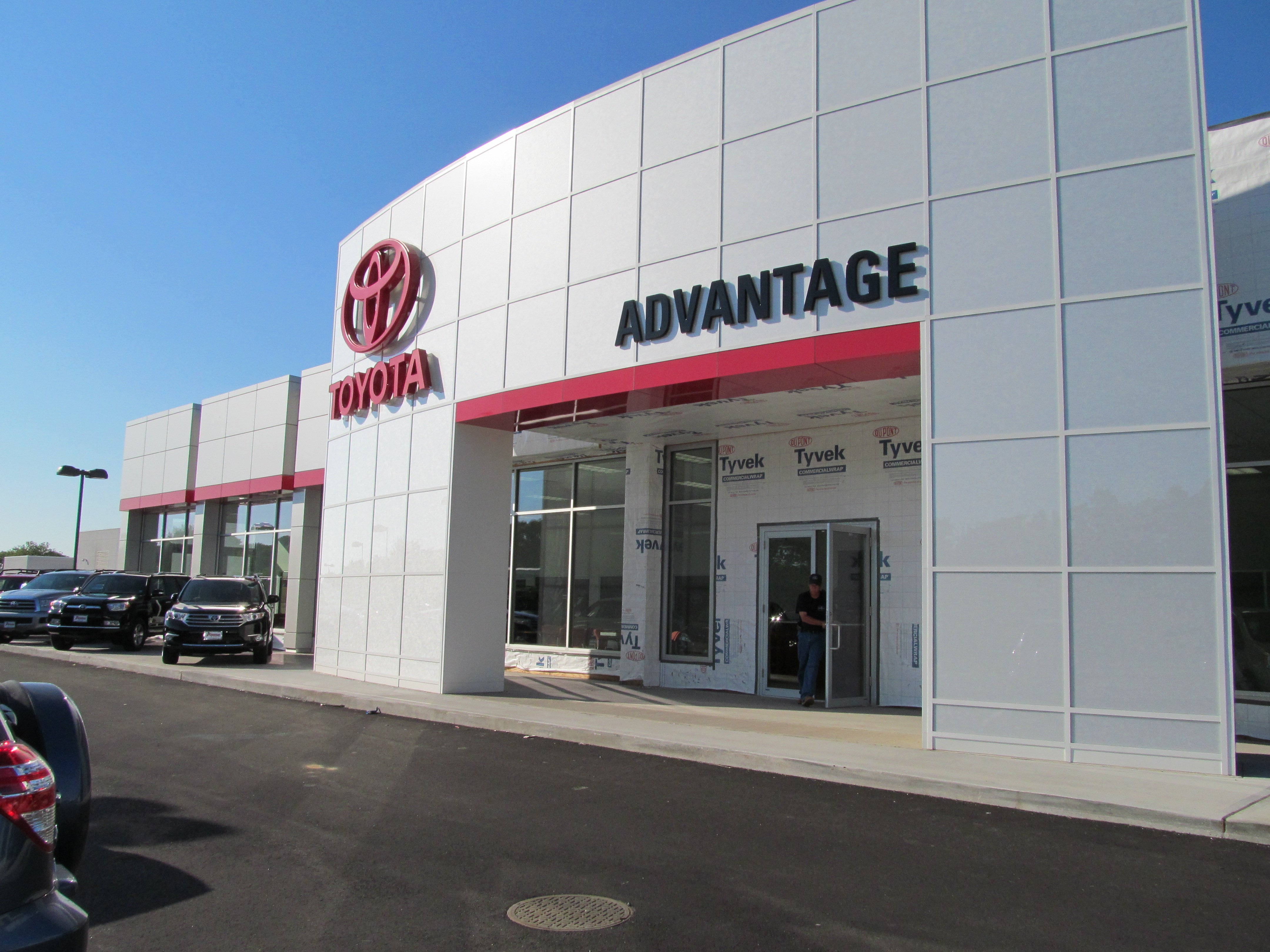 Advantage Toyota in Valley Stream, NY 11581
