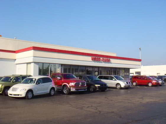 Sterling Heights Dodge Chrysler Jeep in Sterling Heights, MI 48313