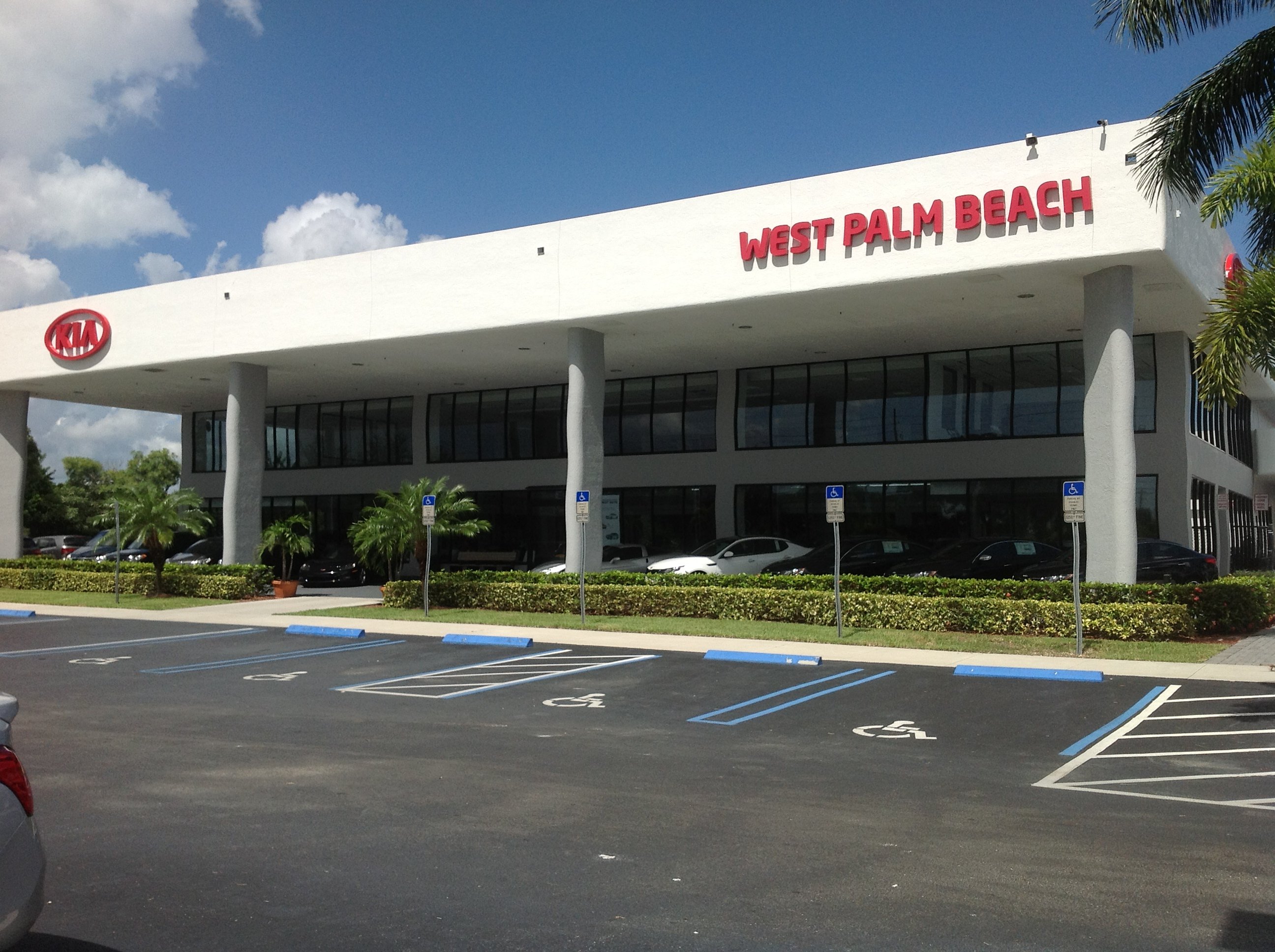 Greenway Kia West Palm Beach in West Palm Beach, FL 33415