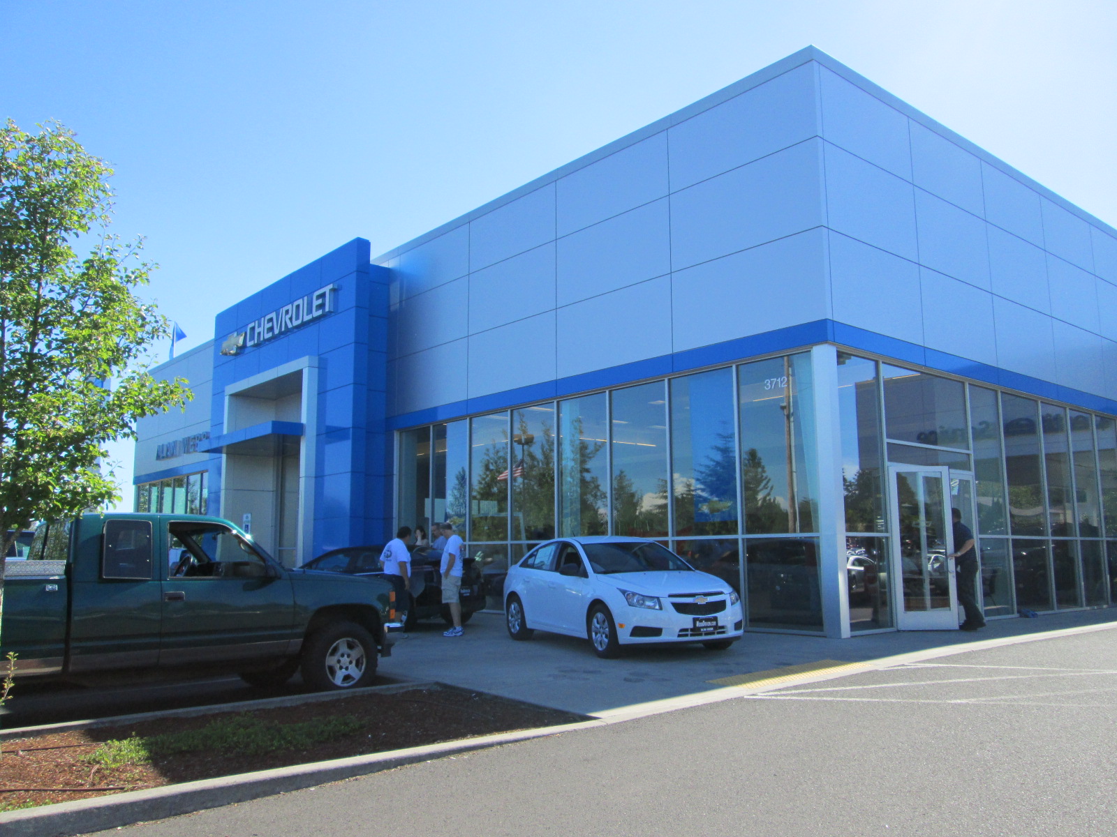 Alan Webb Chevrolet in Vancouver, WA 98661