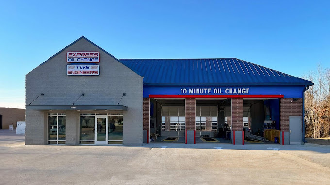 Express Oil Change & Tire Engineers - Corinth Commons | Corinth, MS 38834