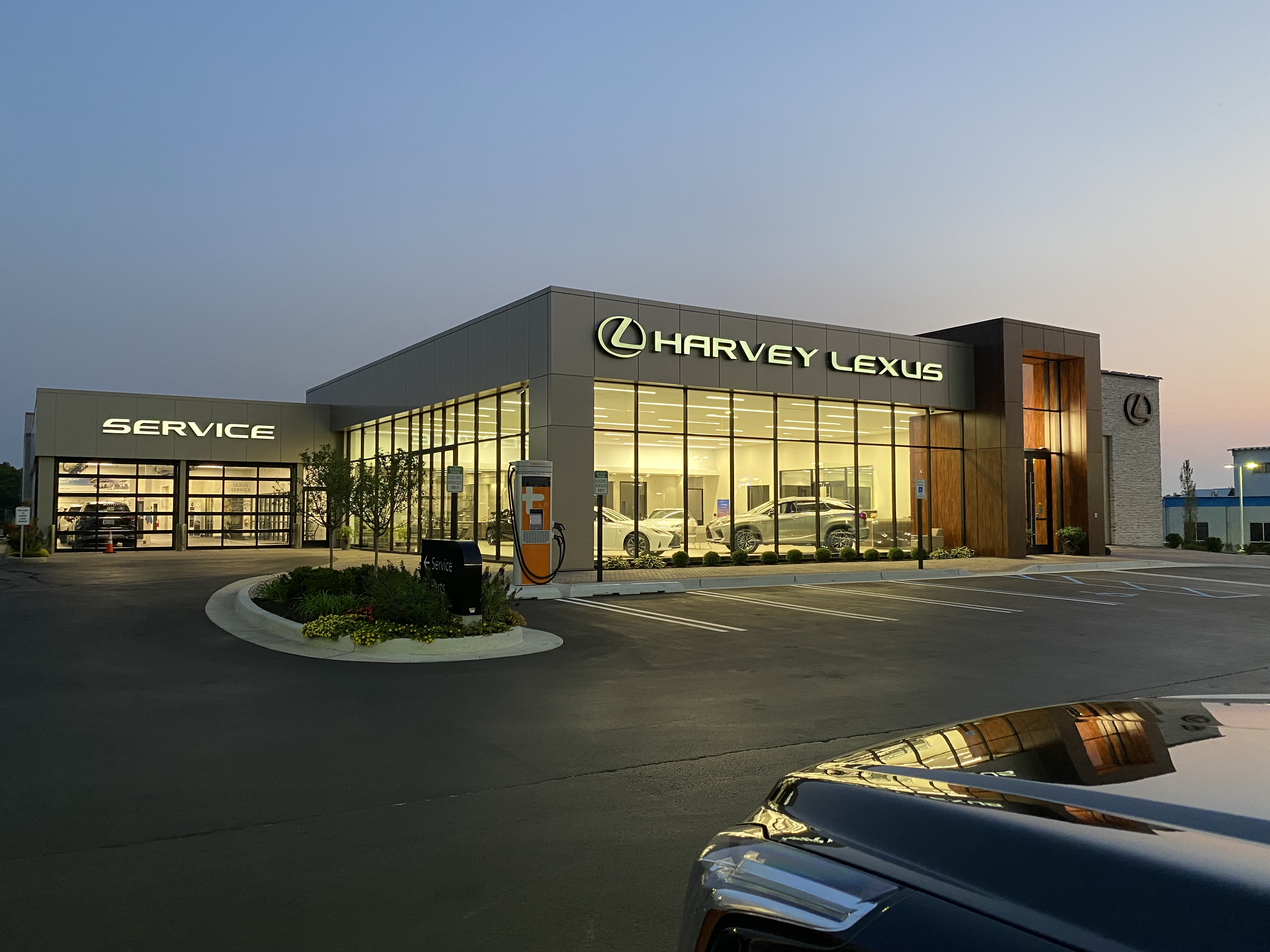 HARVEY LEXUS OF GRAND RAPIDS in Grand Rapids, MI 49512