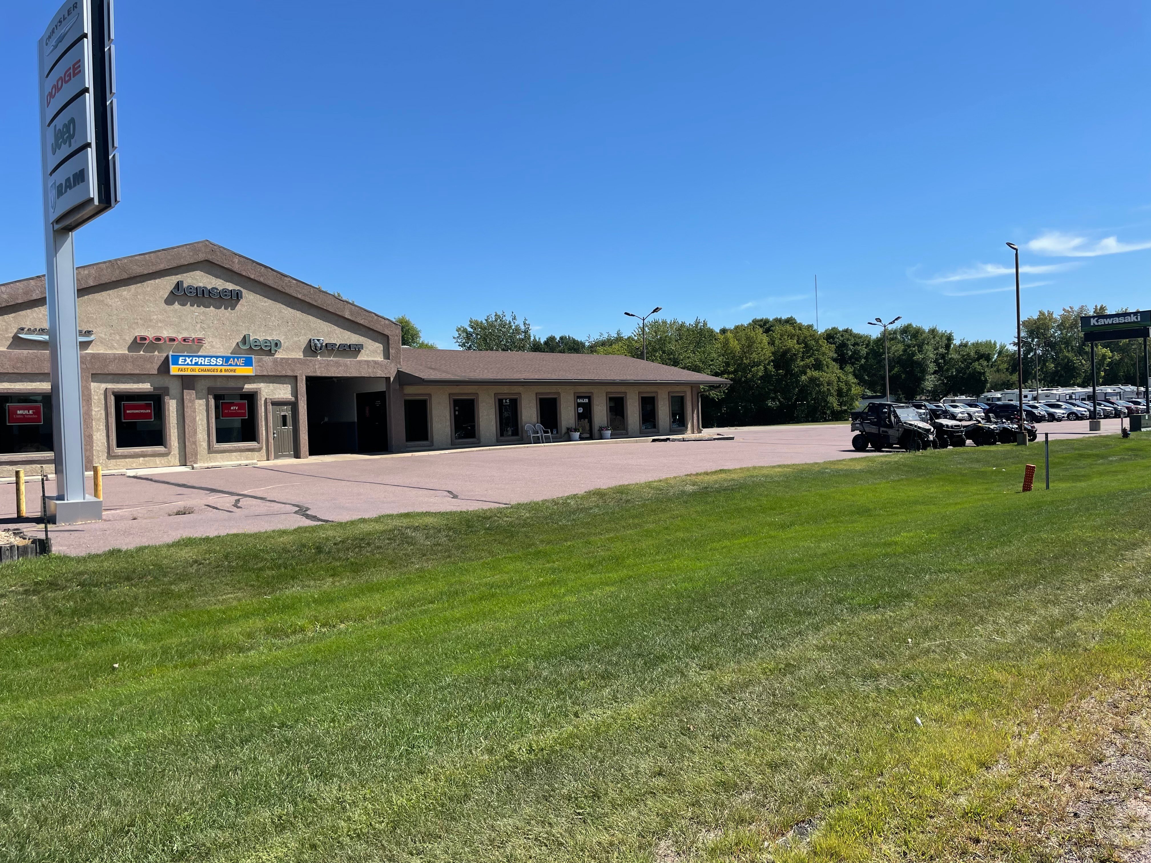 Jensen Chrysler Dodge Jeep RAM in New Ulm, MN 56073