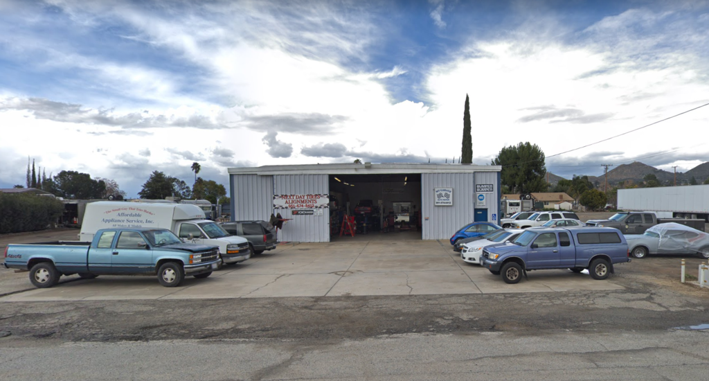 My Garage | Wildomar, CA 92595