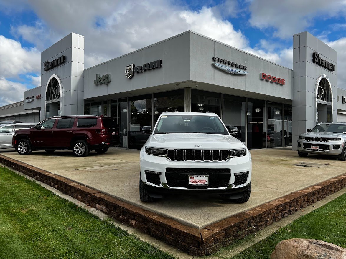 Sherman Dodge Chrysler Jeep in Skokie, IL 60077