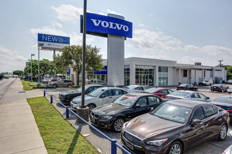 Principle Volvo Cars San Antonio in San Antonio, TX 78209
