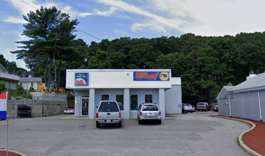 Safeway Oil Change & Automotive Services | Cranston, RI 02920