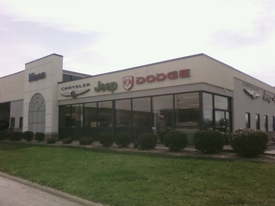 Mann Chrysler Dodge Jeep in Mount Sterling, KY 40353