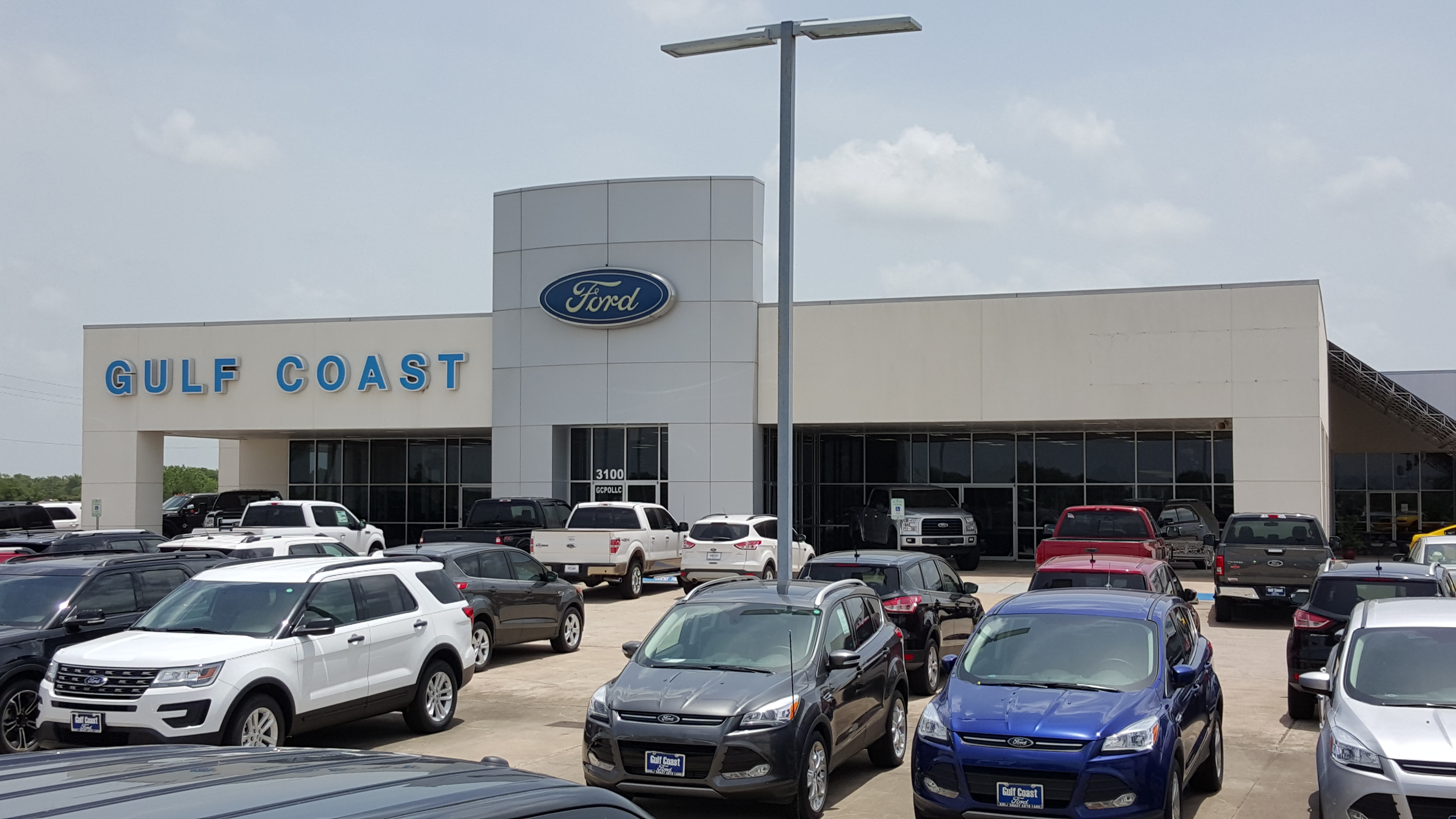 Gulf Coast Nissan Toyota in Angleton, TX 77515