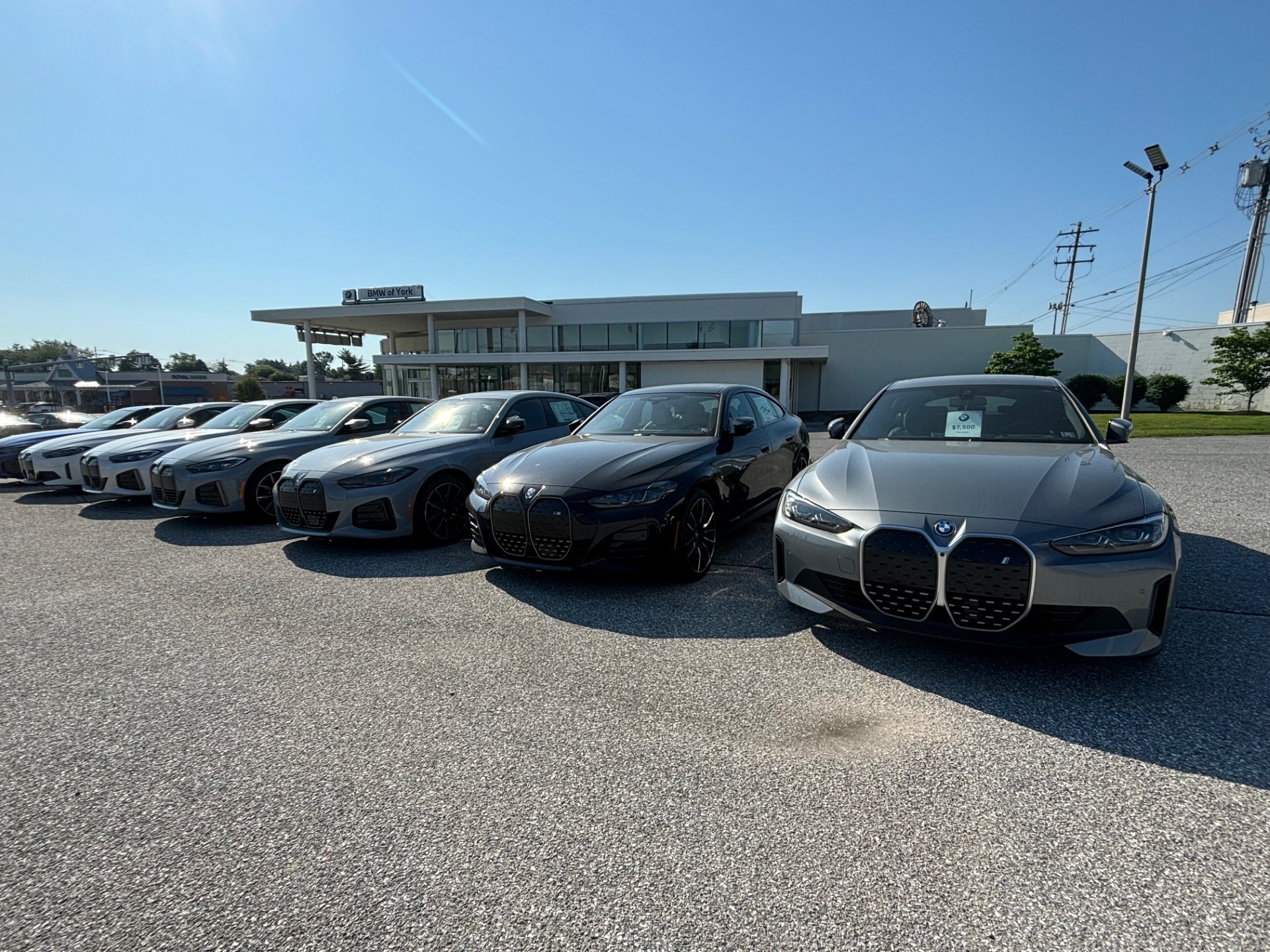 BMW of York in York, PA 17404