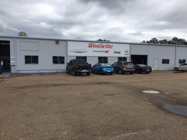 Woolwine Chrysler Dodge Jeep Ram Inc in Collins, MS 39428
