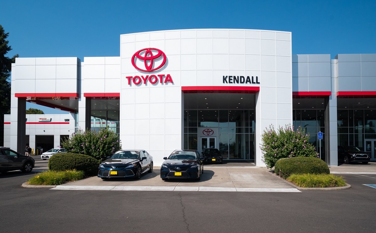 Kendall Toyota in Eugene, OR 97401