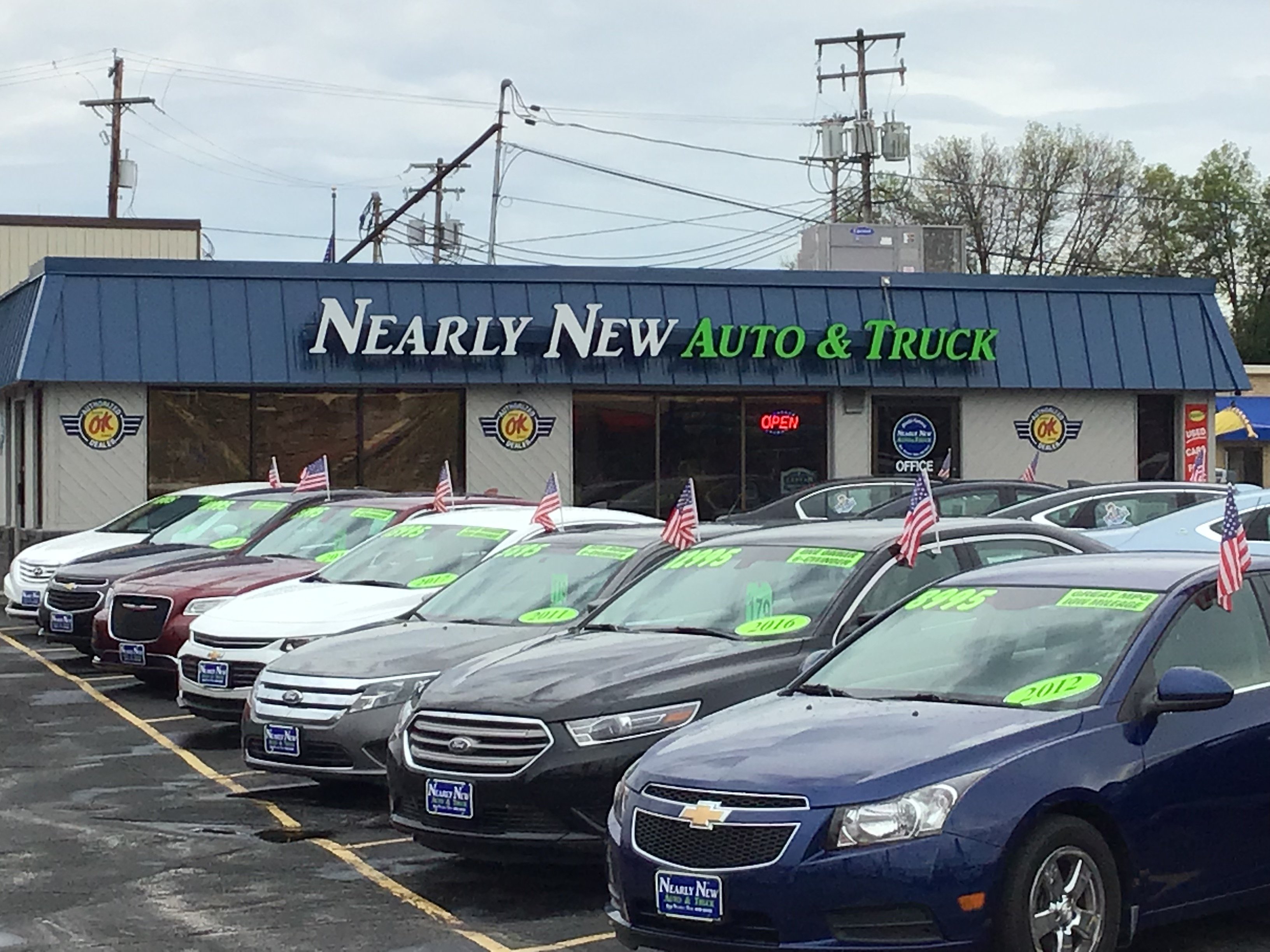 Nearly New Auto and Truck - Main Street in Green Bay, WI 54301