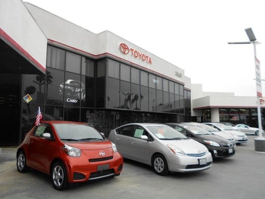 Culver City Toyota in Culver, CA 90232