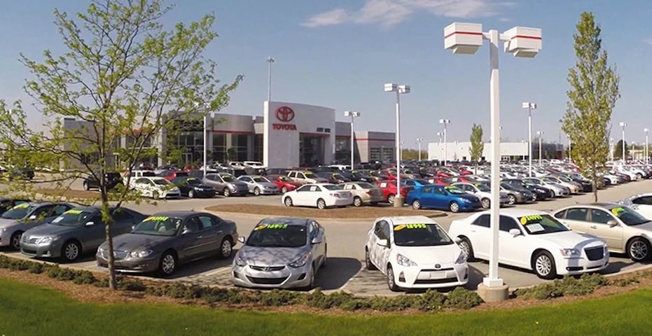 Andy Mohr Toyota Inc in Avon, IN 46123