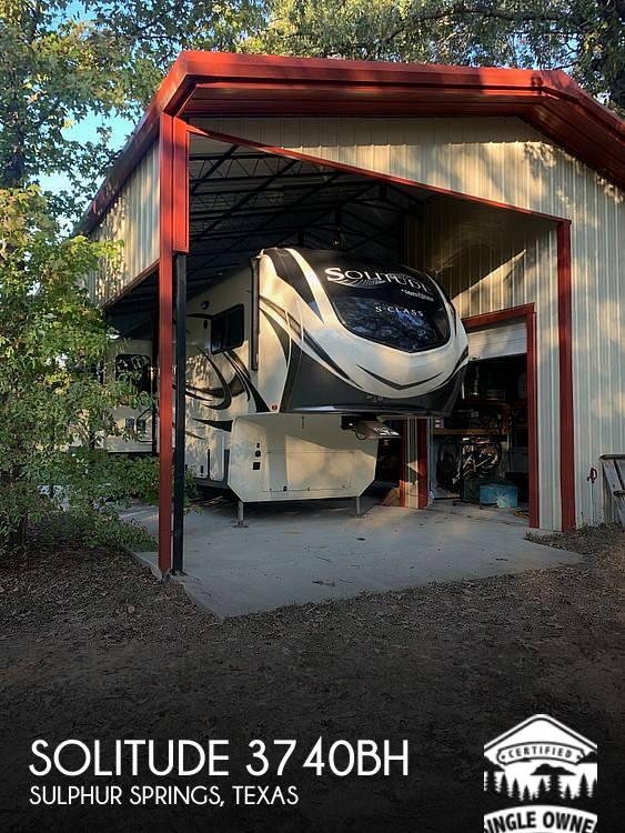 Grand Design Solitude 3740BH Fifth Wheel 2019 for Sale