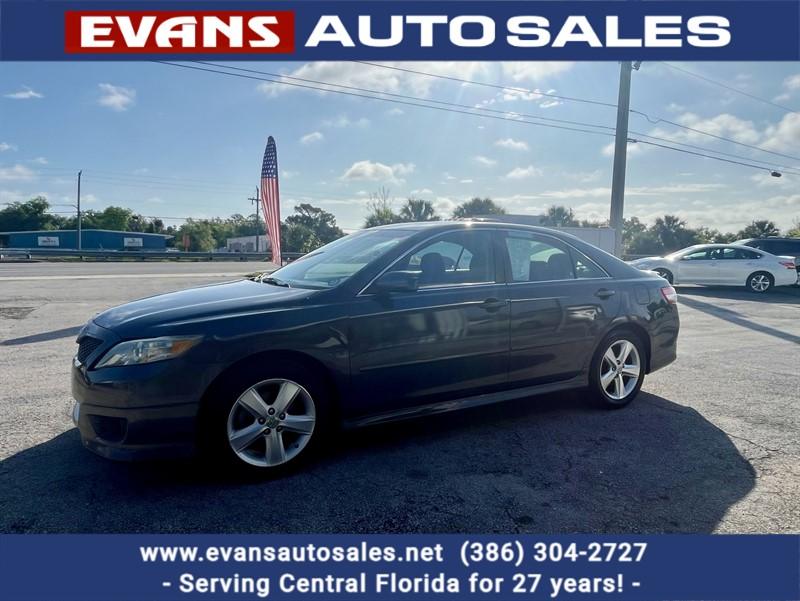 2011 Toyota Camry SE SEDAN 4-DR for Sale