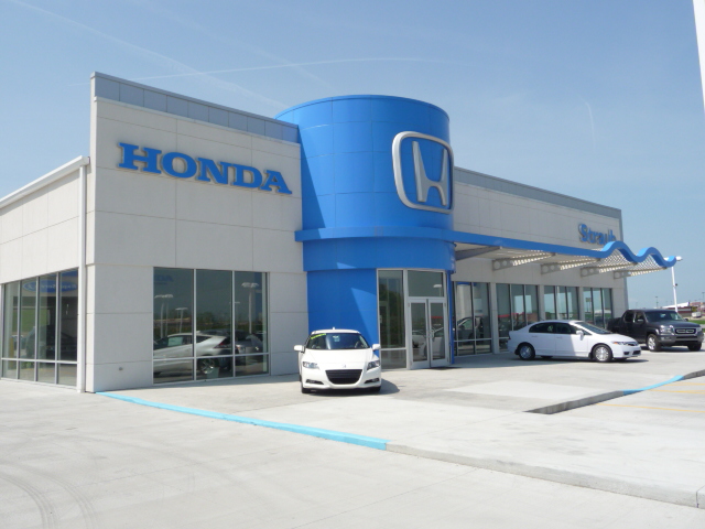 Straub Automotive in Triadelphia, WV 26003