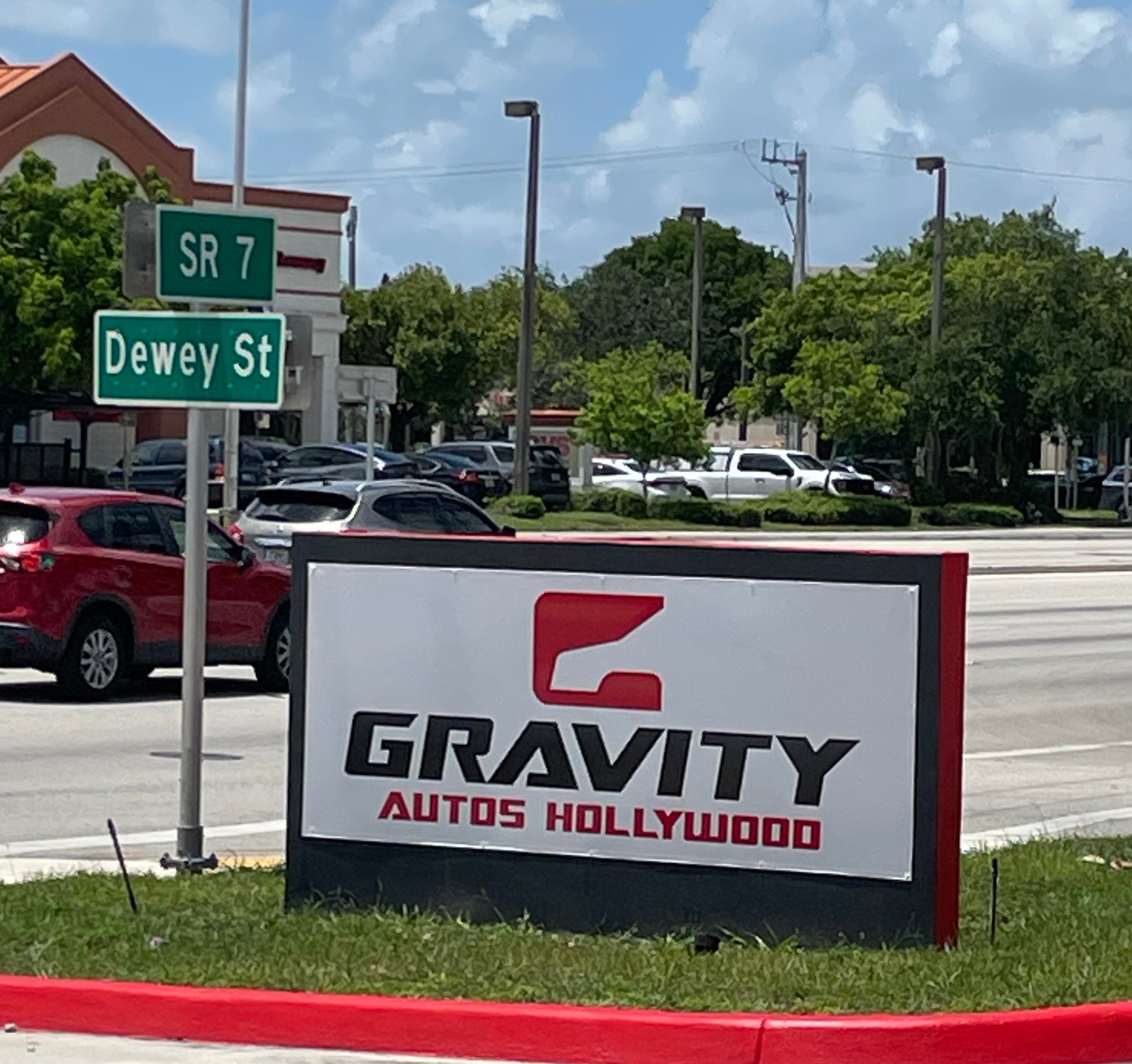Gravity Autos Hollywood in Hollywood, FL 33023