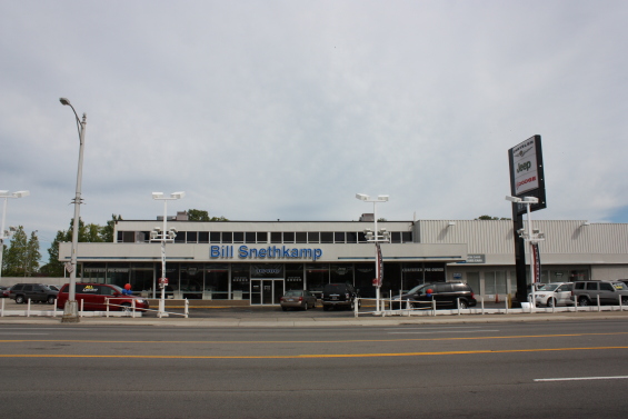 Bill Snethkamp Chrysler Dodge Jeep Ram in Highland Park, MI 48203
