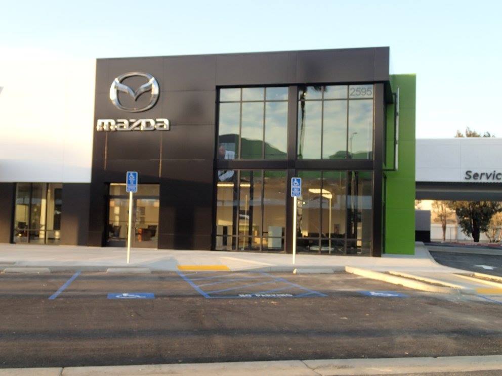 Cardinale Way Mazda in Corona, CA 92882