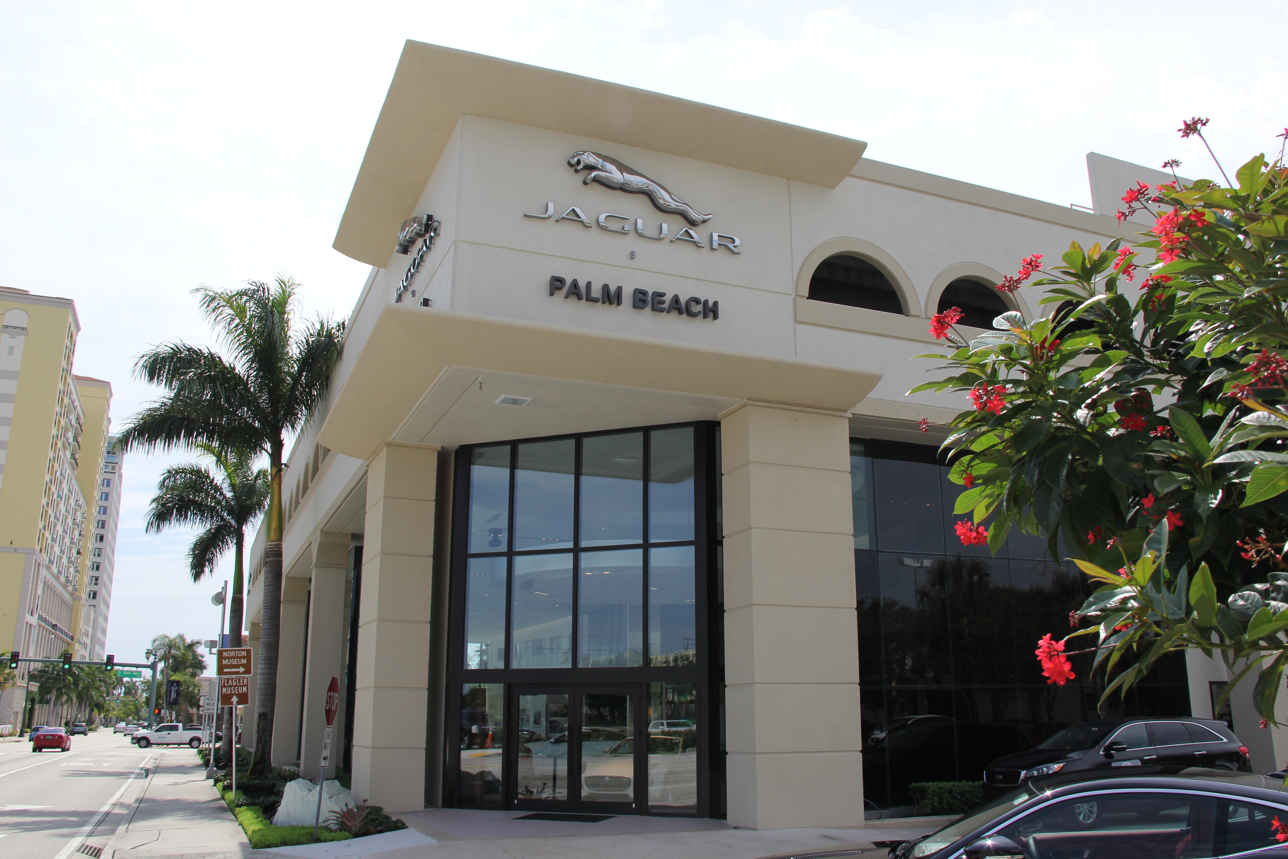Jaguar McLaren Aston Martin Palm Beach in West Palm Beach, FL 33401